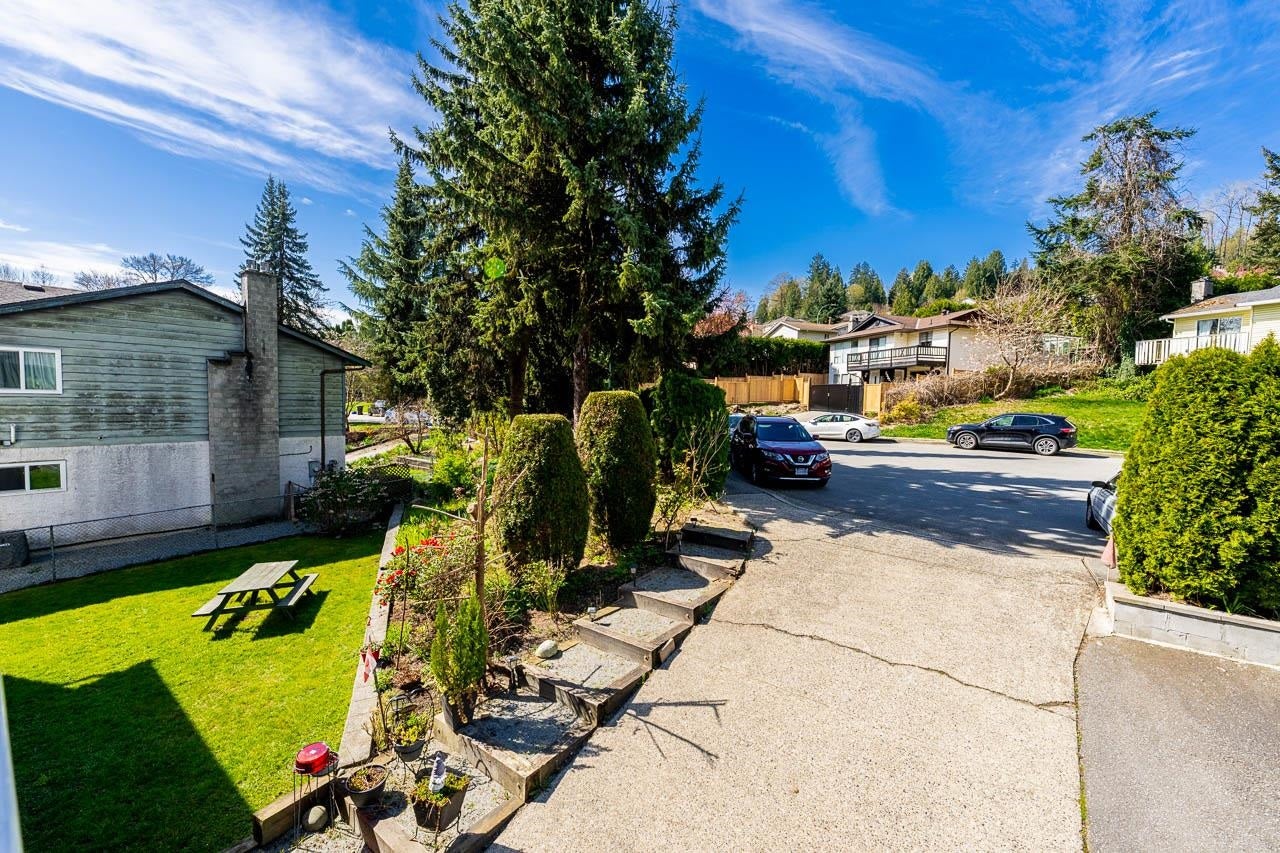 2932 Tatla Place - Coquitlam East Single Family Residence for Sale, 5 Bedrooms (R3110845)# - 35