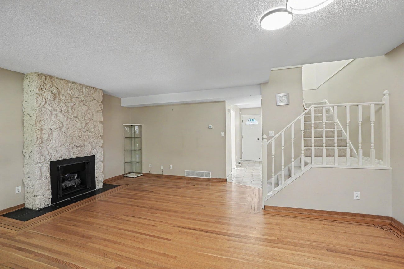 7305 Coronado Drive - Montecito Townhouse for Sale, 3 Bedrooms (R3111031)# - 7