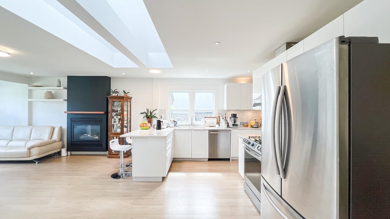 931 Sperling Avenue - Sperling-Duthie single-family-residence for Sale, 3 Bedrooms (R3111044)# - 14