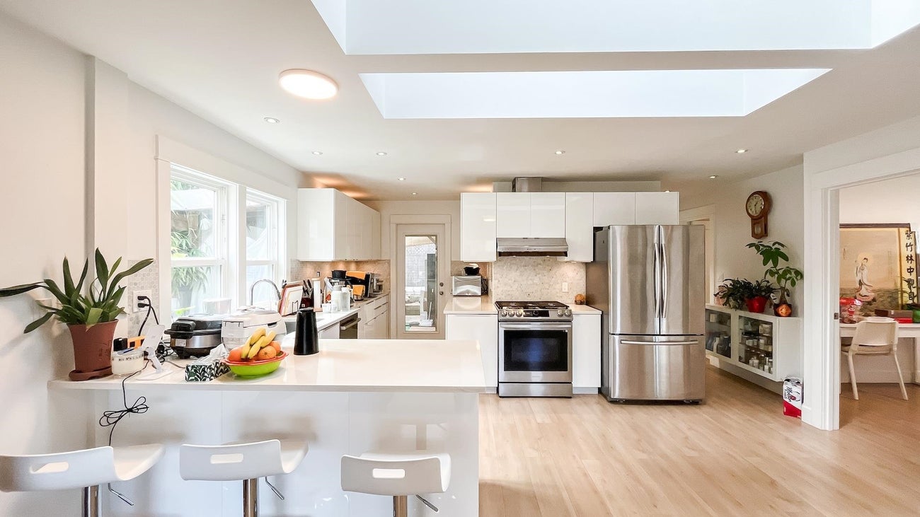 931 Sperling Avenue - Sperling-Duthie Single Family Residence for Sale, 3 Bedrooms (R3111044)# - 16