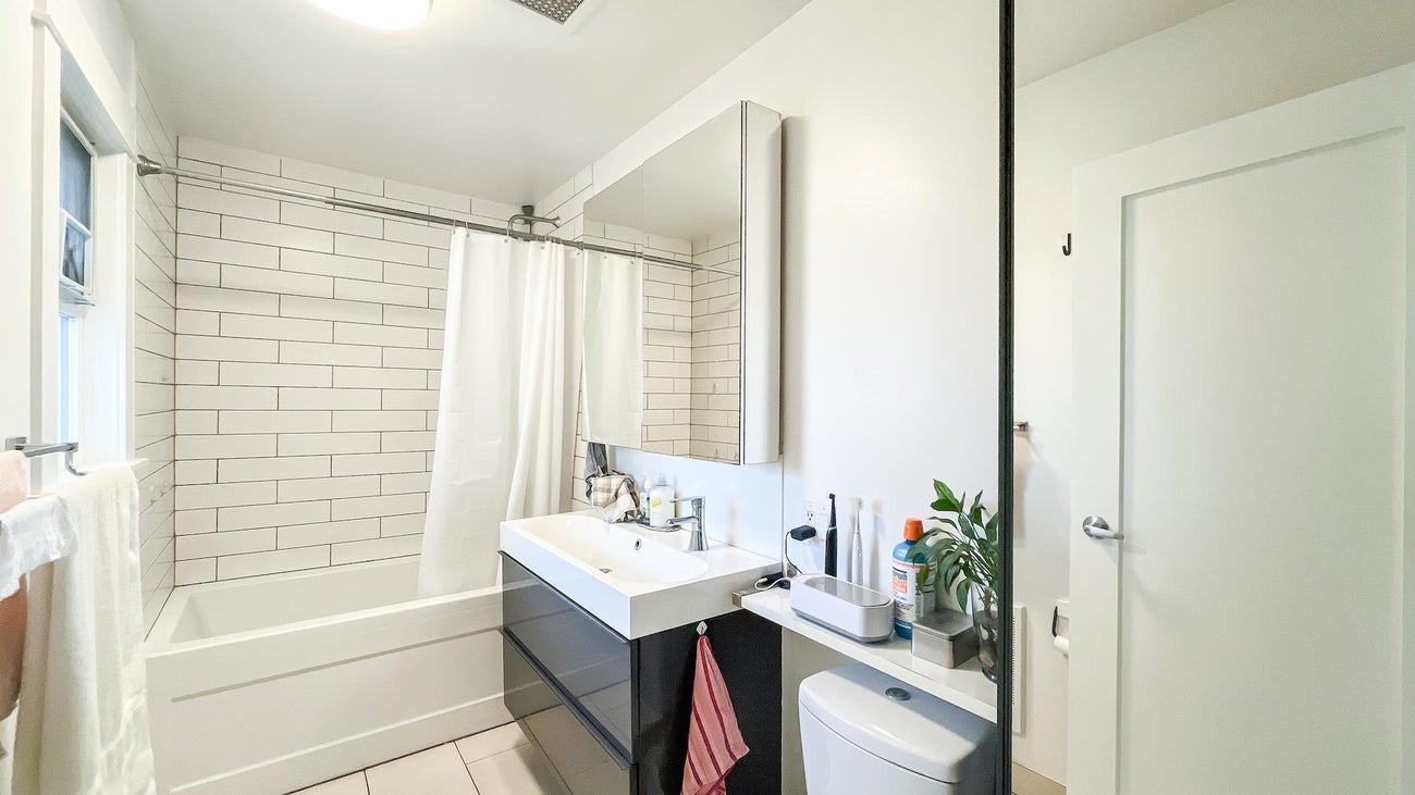 931 Sperling Avenue - Sperling-Duthie single-family-residence for Sale, 3 Bedrooms (R3111044)# - 31