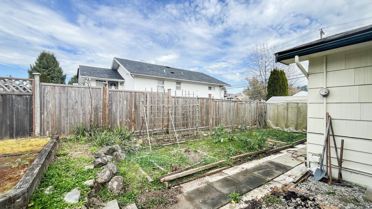 931 Sperling Avenue - Sperling-Duthie Single Family Residence for Sale, 3 Bedrooms (R3111044)# - 35
