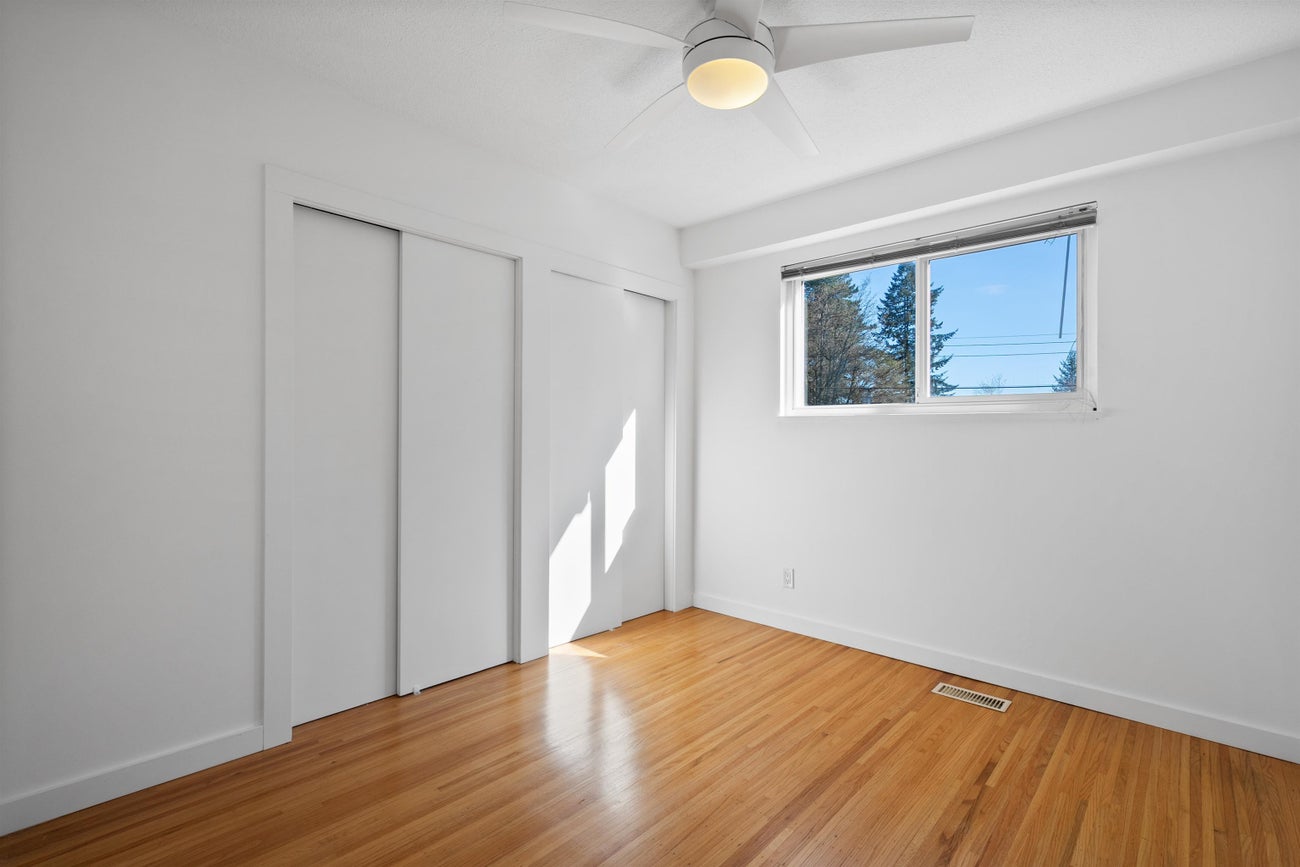 2039 Compton Court - Central Coquitlam Single Family Residence for Sale, 5 Bedrooms (R3111225)# - 13