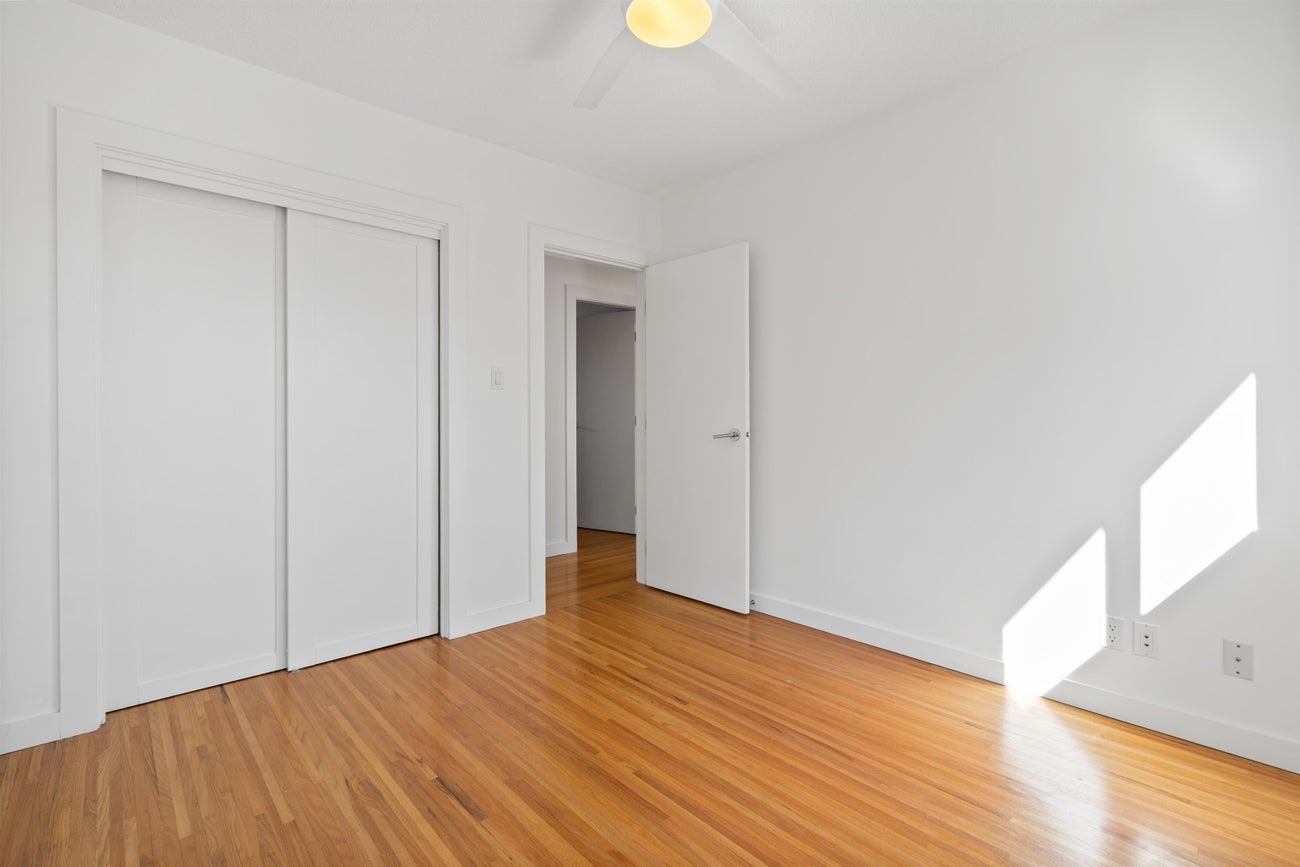 2039 Compton Court - Central Coquitlam Single Family Residence for Sale, 5 Bedrooms (R3111225)# - 16