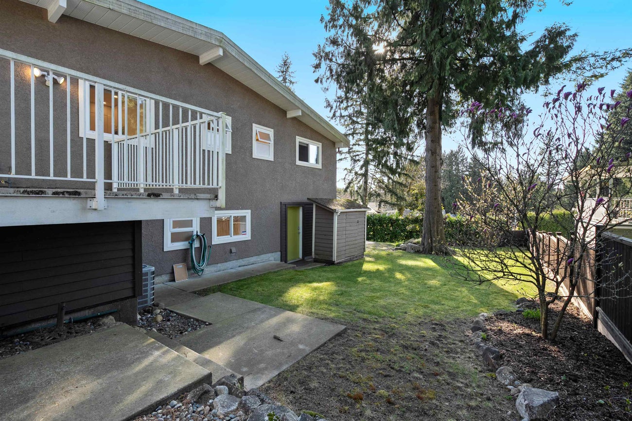 2039 Compton Court - Central Coquitlam Single Family Residence for Sale, 5 Bedrooms (R3111225)# - 24