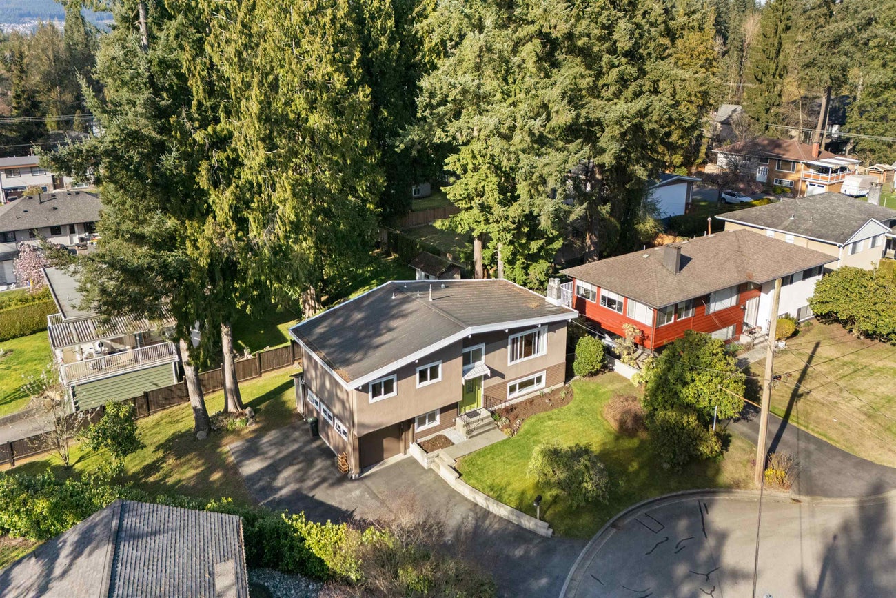 2039 Compton Court - Central Coquitlam Single Family Residence for Sale, 5 Bedrooms (R3111225)# - 28