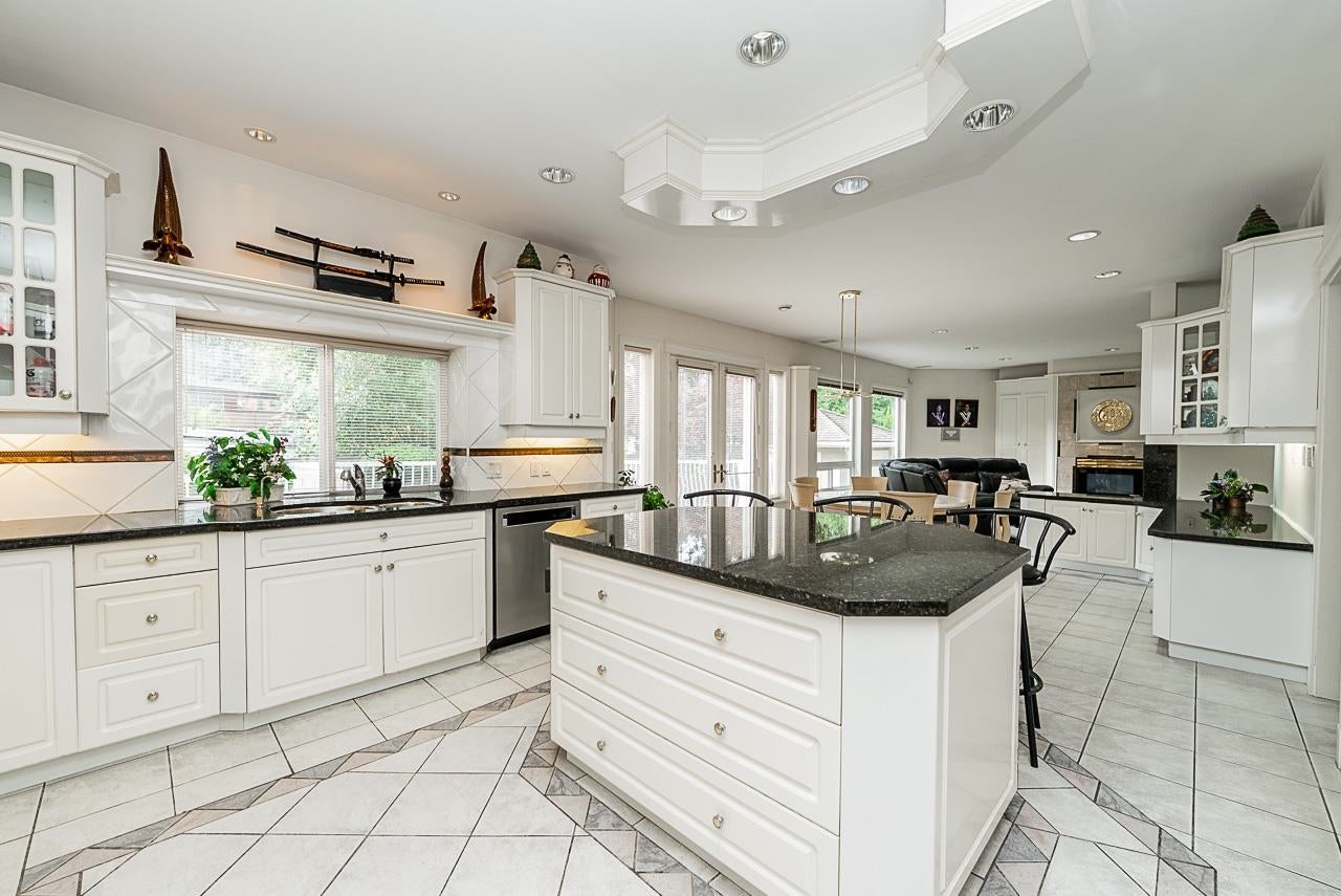 8108 Westlake Street - Government Road Single Family Residence for Sale, 7 Bedrooms (R3111396)# - 13