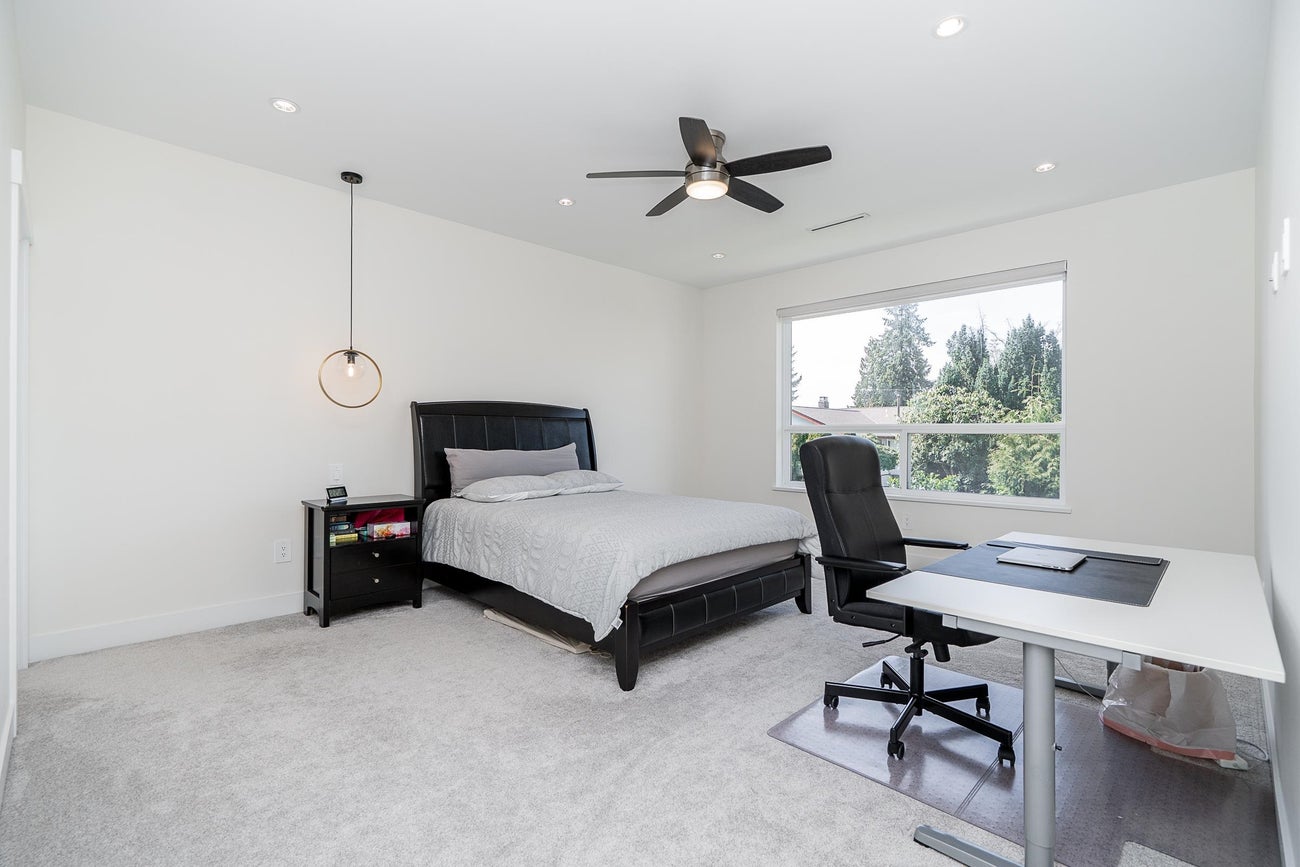 576 Linton Street - Central Coquitlam Single Family Residence for Sale, 7 Bedrooms (R3111434)# - 20