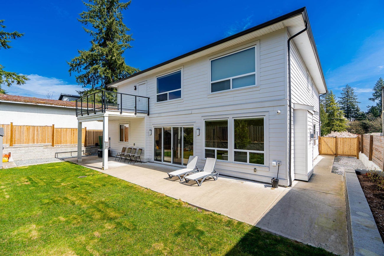 576 Linton Street - Central Coquitlam Single Family Residence for Sale, 7 Bedrooms (R3111434)# - 29