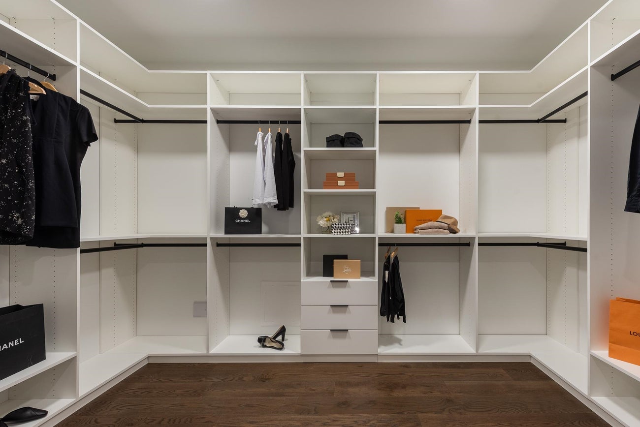 2145 Palliser Avenue - Central Coquitlam Single Family Residence for Sale, 7 Bedrooms (R3111528)# - 22