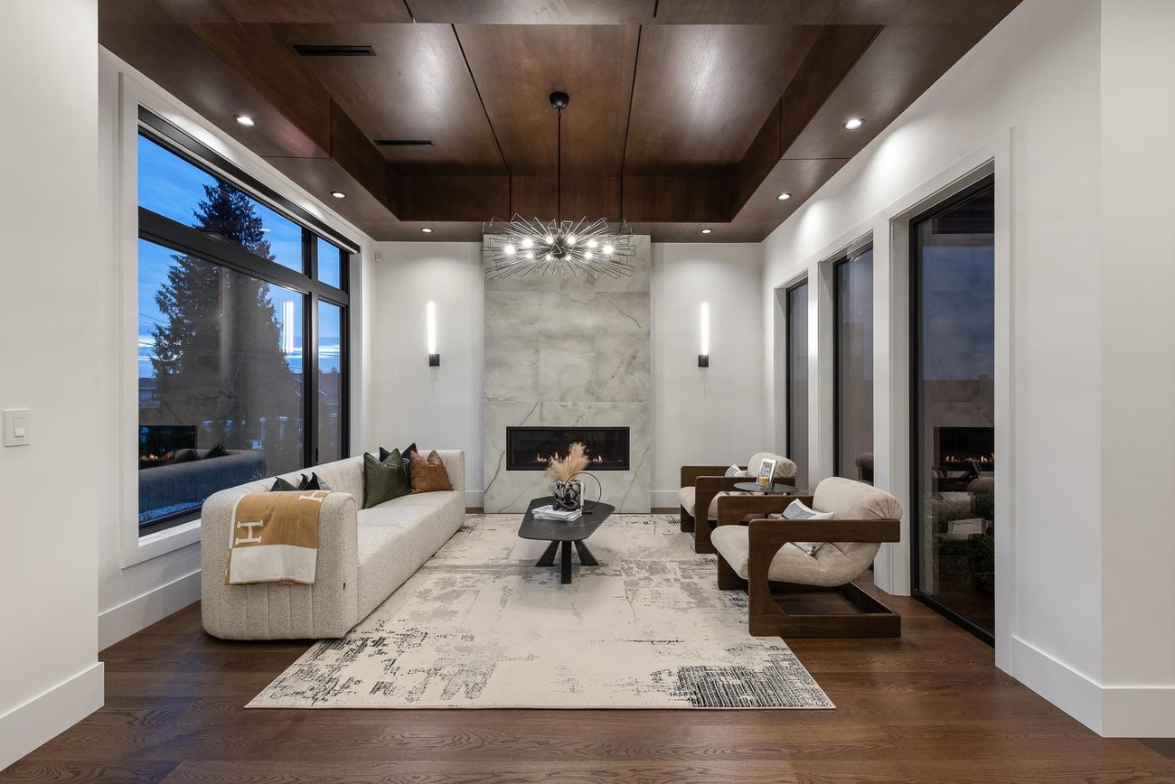 2145 Palliser Avenue - Central Coquitlam Single Family Residence for Sale, 7 Bedrooms (R3111528)# - 3