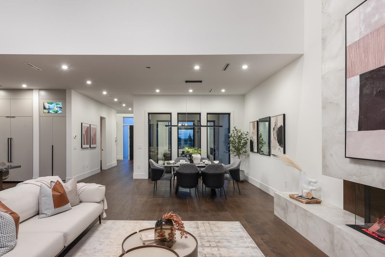 2145 Palliser Avenue - Central Coquitlam Single Family Residence for Sale, 7 Bedrooms (R3111528)# - 9