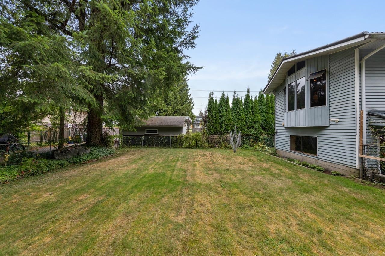 674 Blue Mountain Street - Coquitlam West single-family-residence for Sale, 3 Bedrooms (R3111550)# - 16