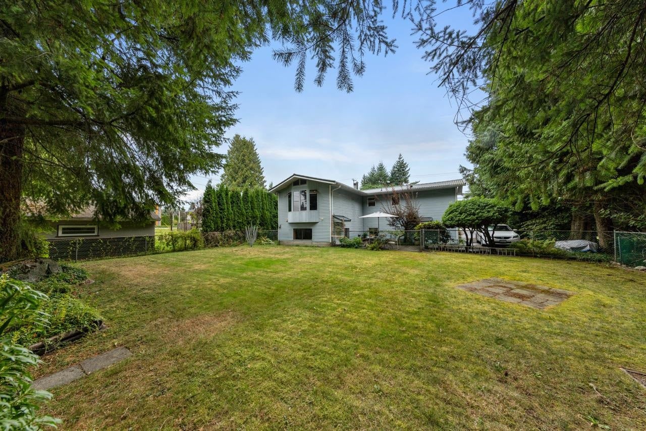 674 Blue Mountain Street - Coquitlam West single-family-residence for Sale, 3 Bedrooms (R3111550)# - 17