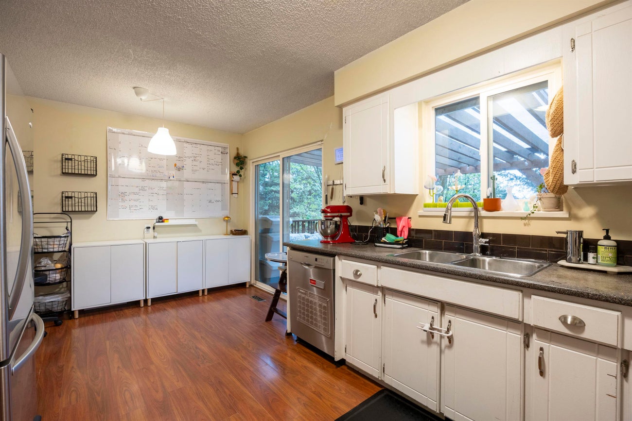 2634 Rogate Avenue - Coquitlam East Single Family Residence for Sale, 4 Bedrooms (R3111595)# - 12