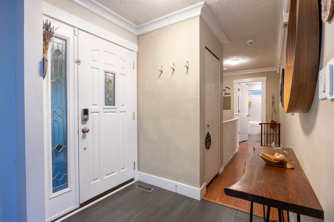 2634 Rogate Avenue - Coquitlam East Single Family Residence for Sale, 4 Bedrooms (R3111595)# - 5