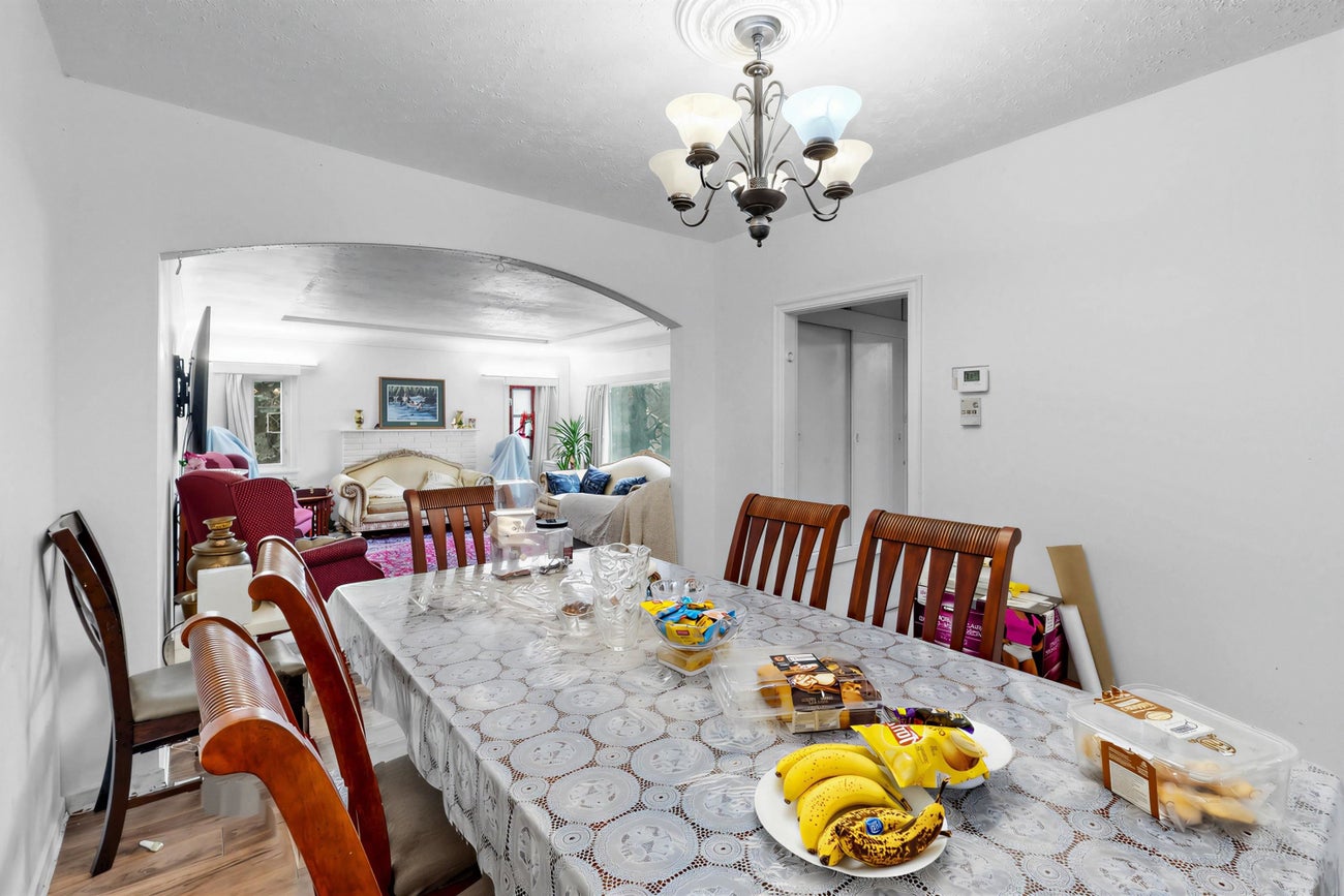 1333 Smith Avenue - Central Coquitlam single-family-residence for Sale, 4 Bedrooms (R3112581)# - 18