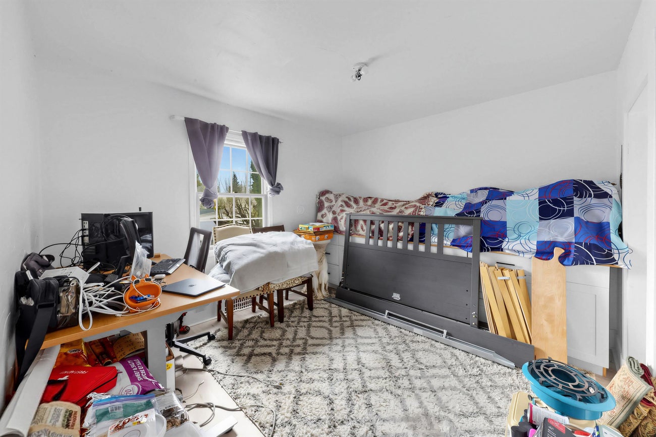 1333 Smith Avenue - Central Coquitlam single-family-residence for Sale, 4 Bedrooms (R3112581)# - 21