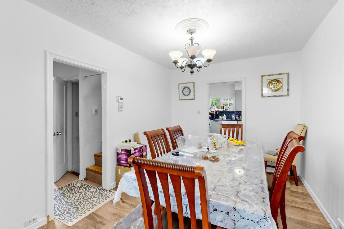 1333 Smith Avenue - Central Coquitlam single-family-residence for Sale, 4 Bedrooms (R3112581)# - 22