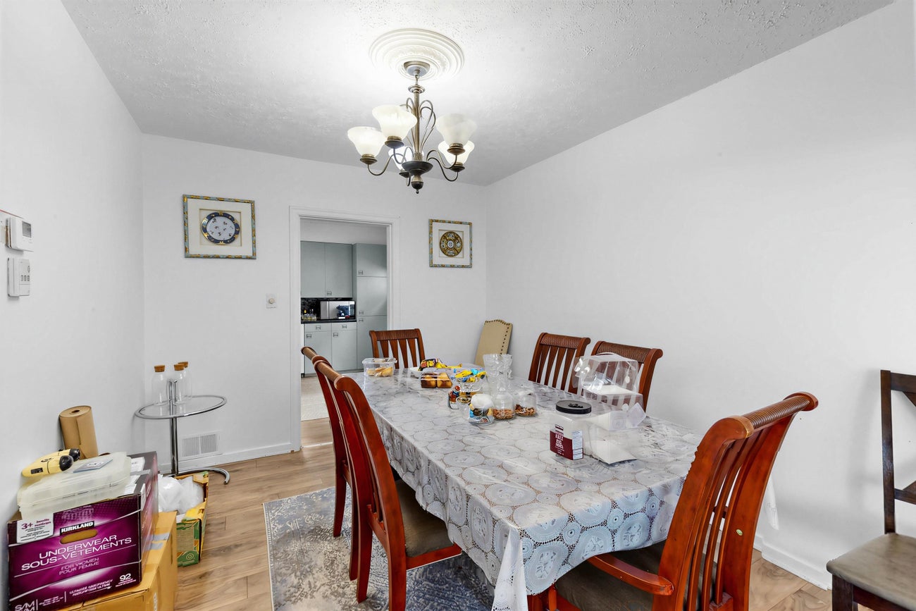 1333 Smith Avenue - Central Coquitlam single-family-residence for Sale, 4 Bedrooms (R3112581)# - 23