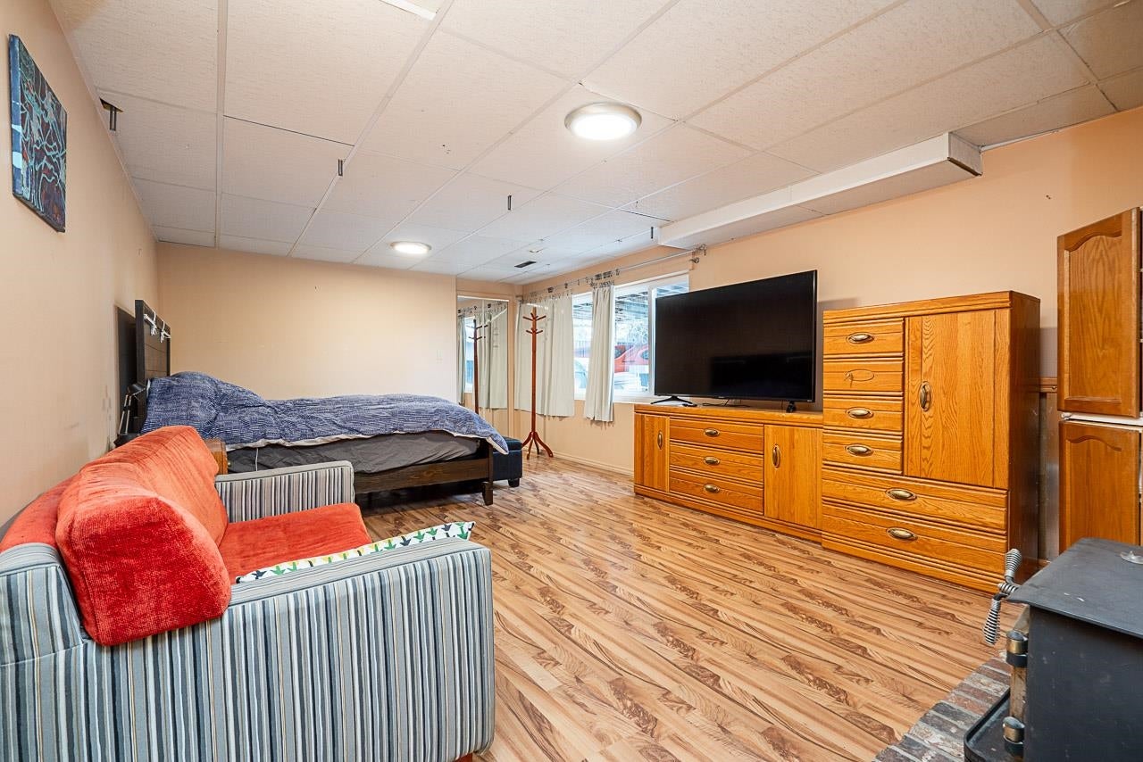 320 Seaforth Crescent - Central Coquitlam single-family-residence for Sale, 4 Bedrooms (R3113242)# - 20