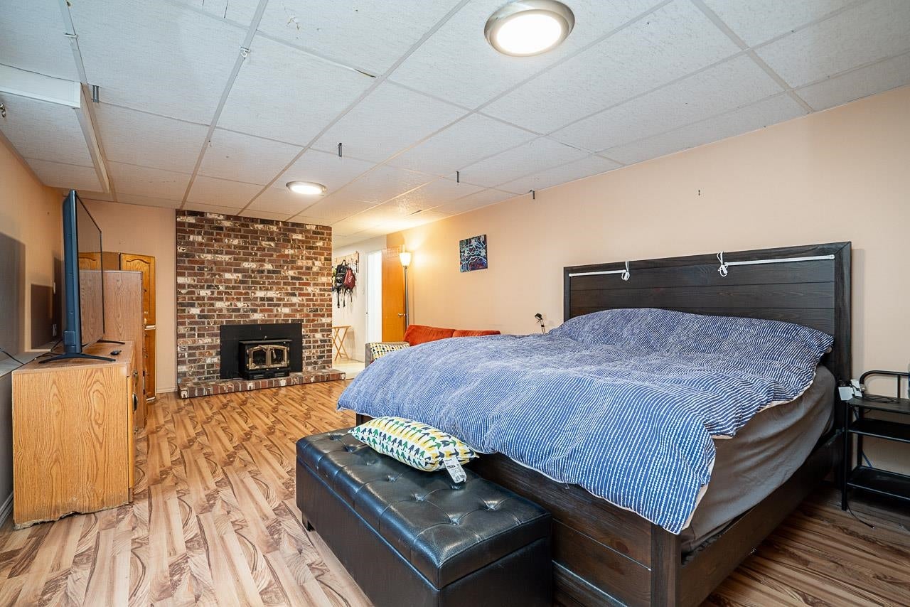 320 Seaforth Crescent - Central Coquitlam single-family-residence for Sale, 4 Bedrooms (R3113242)# - 25