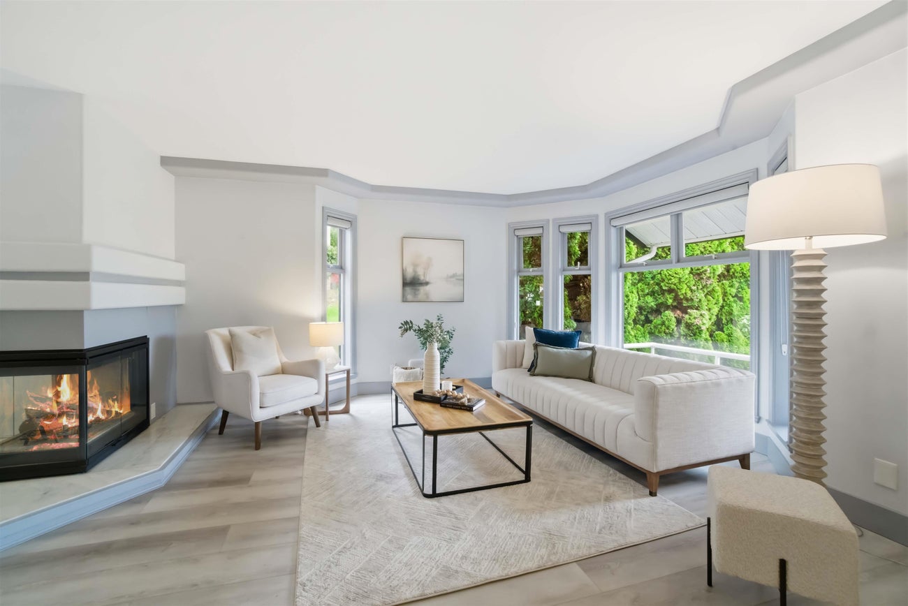 2271 Sorrento Drive - Coquitlam East single-family-residence for Sale, 6 Bedrooms (R3113600)# - 10