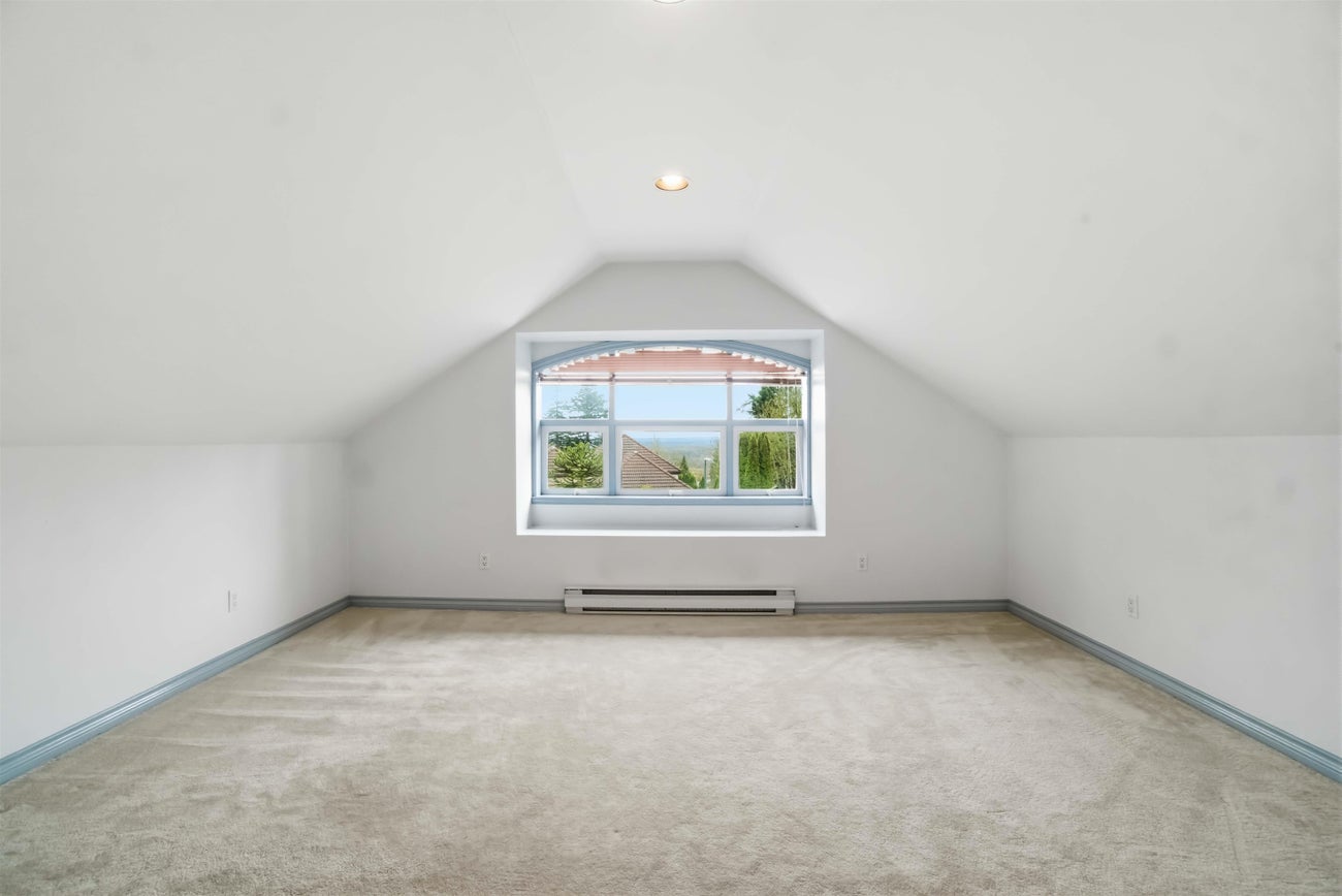 2271 Sorrento Drive - Coquitlam East single-family-residence for Sale, 6 Bedrooms (R3113600)# - 26