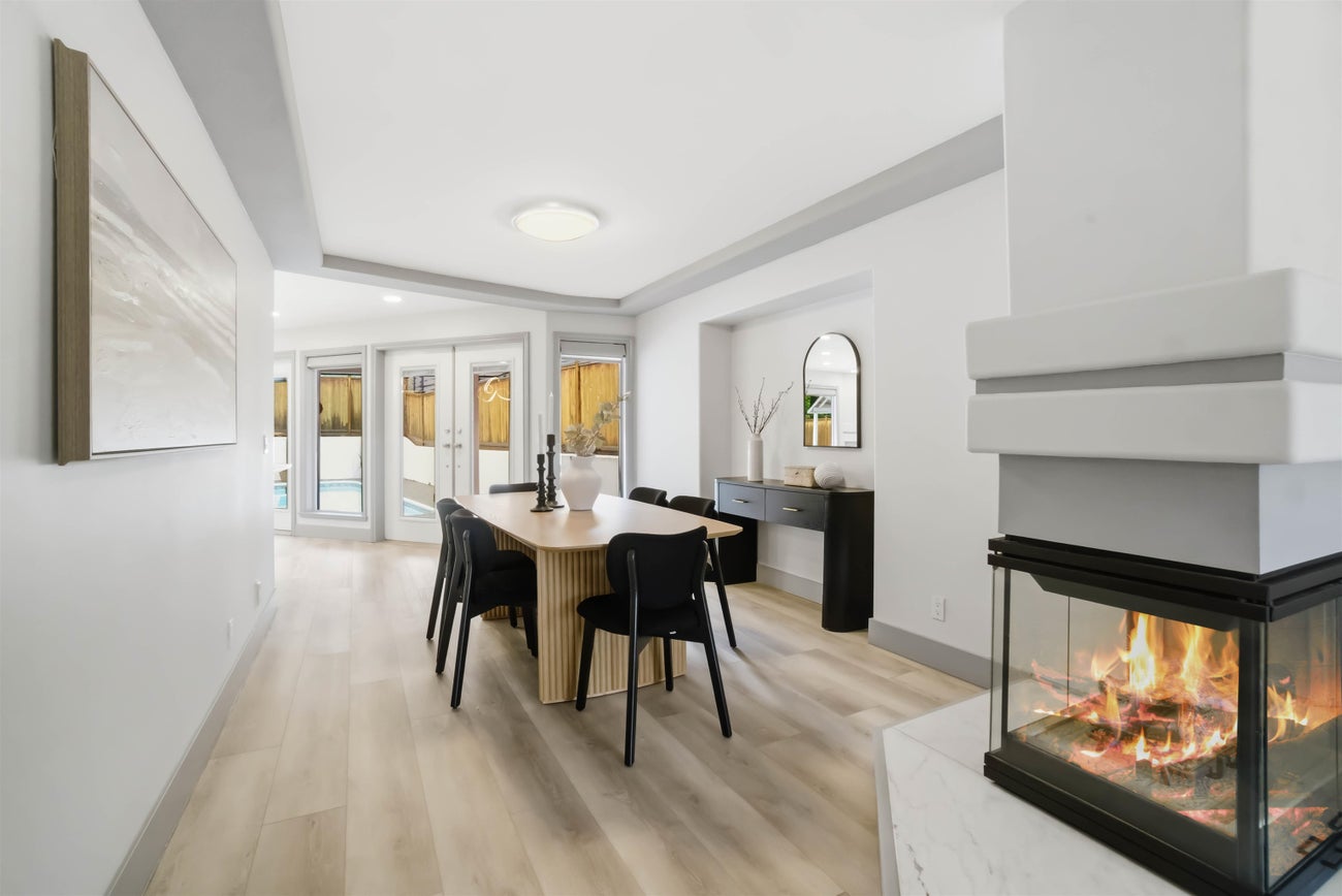 2271 Sorrento Drive - Coquitlam East single-family-residence for Sale, 6 Bedrooms (R3113600)# - 9