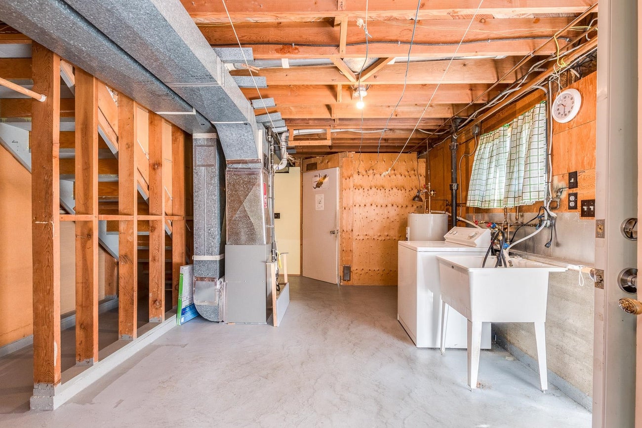 6664 Charles Street - Sperling-Duthie single-family-residence for Sale, 3 Bedrooms (R3113862)# - 17