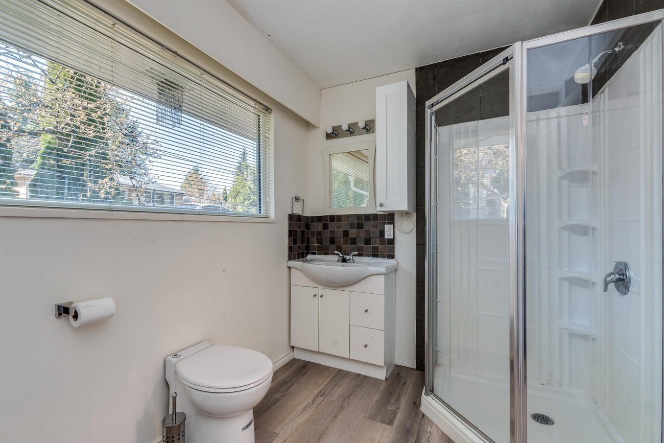 760 Grover Avenue - Coquitlam West single-family-residence for Sale, 6 Bedrooms (R3114064)# - 12