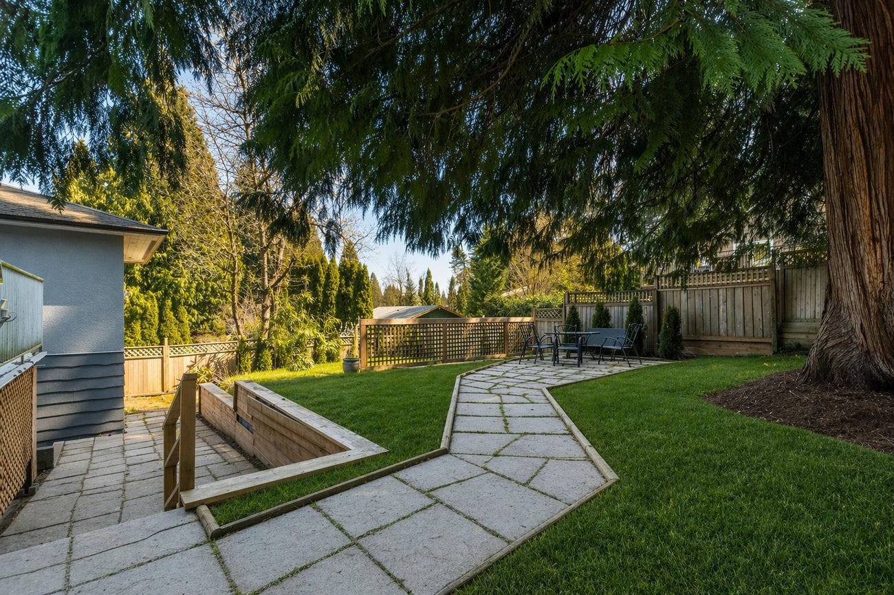 760 Grover Avenue - Coquitlam West single-family-residence for Sale, 6 Bedrooms (R3114064)# - 22