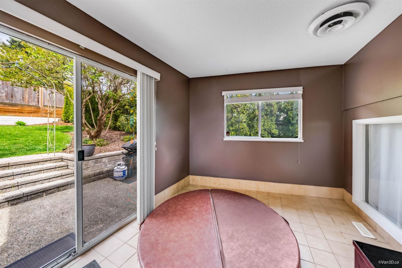 532 Riverview Crescent - Coquitlam East Single Family Residence for Sale, 5 Bedrooms (R3114288)# - 30 532 Riverview Crescent - Coquitlam East Single Family Residence for Sale, 5 Bedrooms (R3114288)# - 30