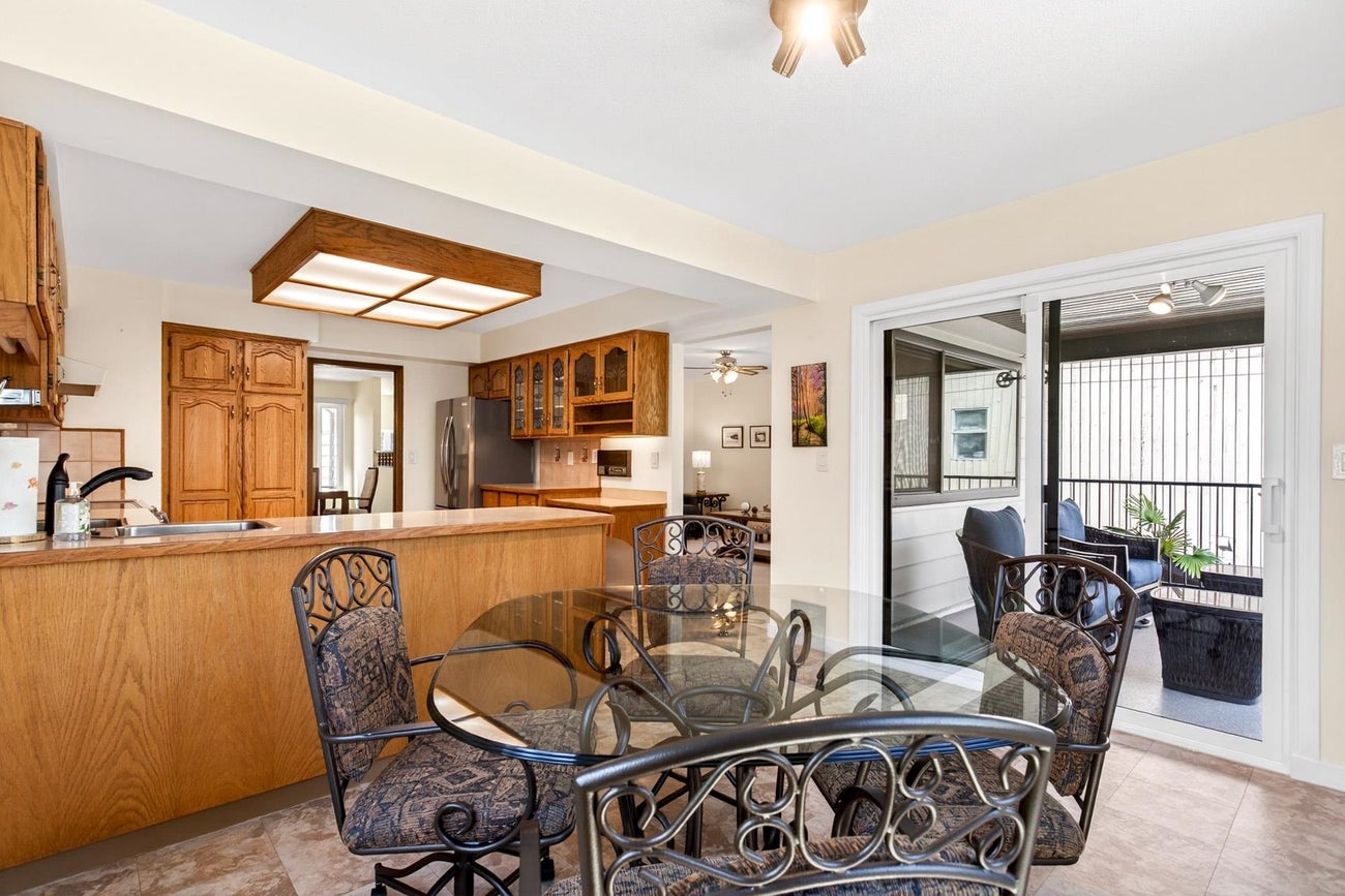 1558 Glen Abbey Drive - Simon Fraser Univer. single-family-residence for Sale, 4 Bedrooms (R3114455)# - 15