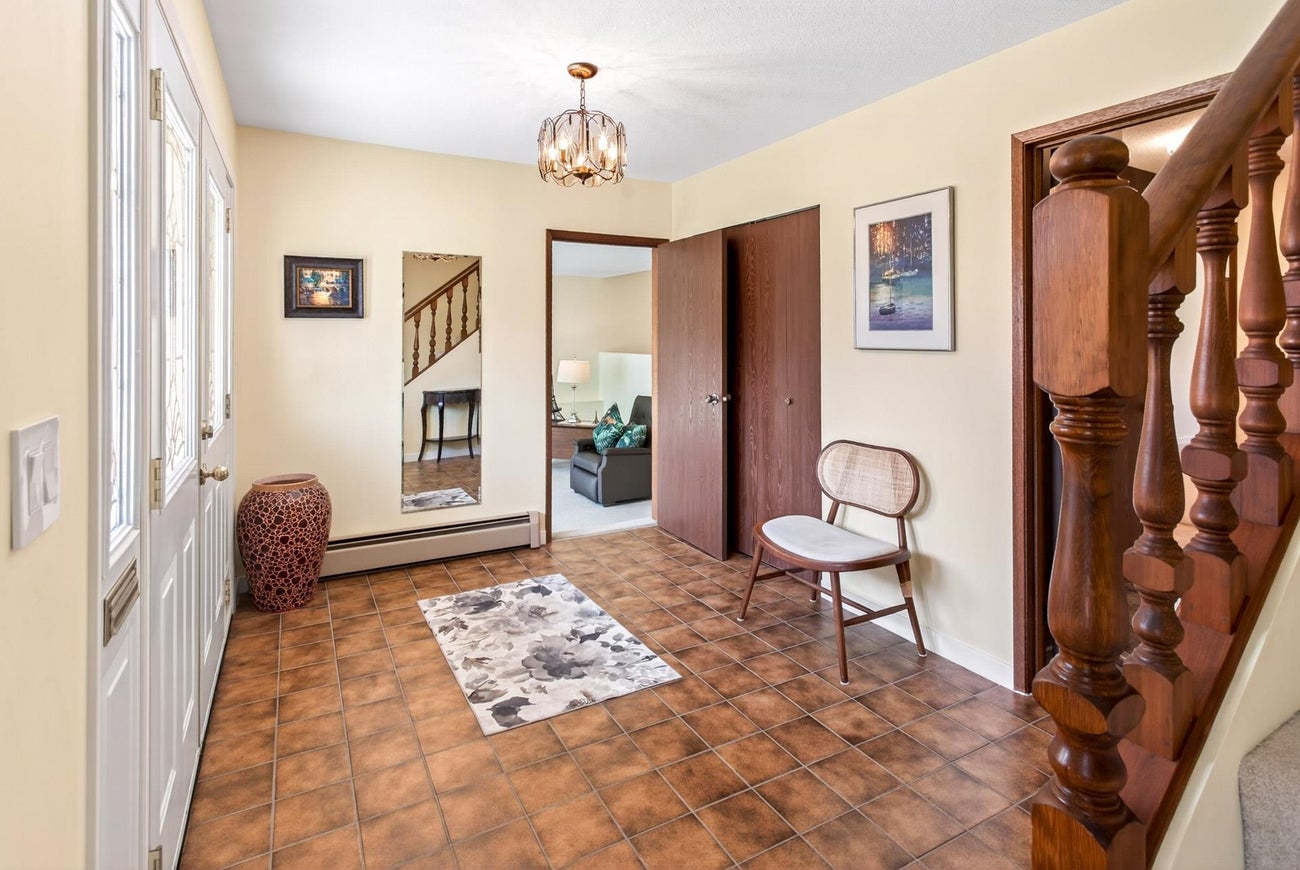 1558 Glen Abbey Drive - Simon Fraser Univer. single-family-residence for Sale, 4 Bedrooms (R3114455)# - 24