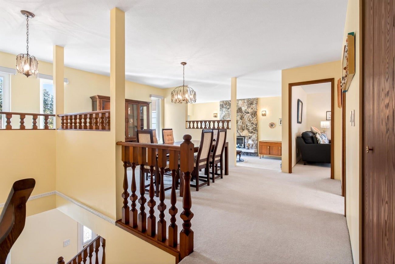 1558 Glen Abbey Drive - Simon Fraser Univer. single-family-residence for Sale, 4 Bedrooms (R3114455)# - 6