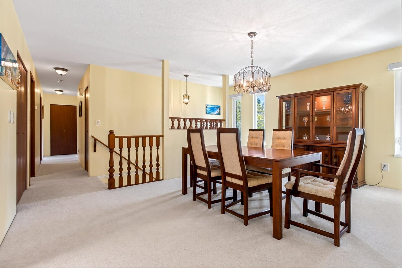 1558 Glen Abbey Drive - Simon Fraser Univer. single-family-residence for Sale, 4 Bedrooms (R3114455)# - 8