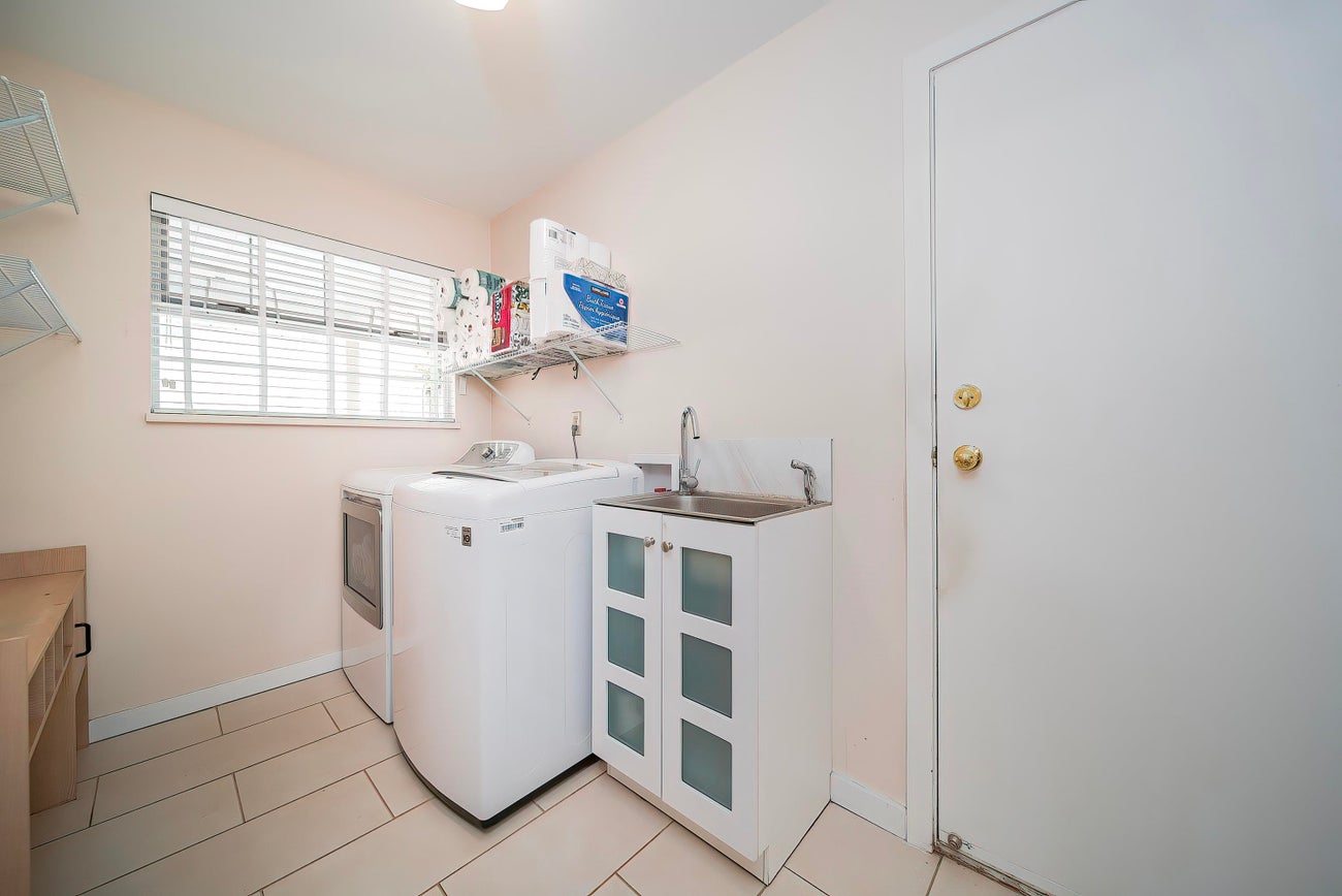 1269 Michigan Drive - Canyon Springs single-family-residence for Sale, 6 Bedrooms (R3114978)# - 16