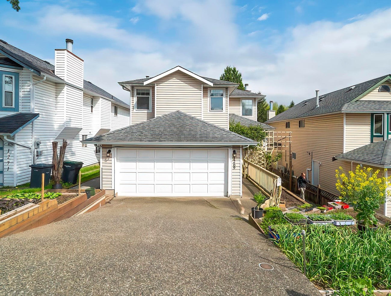 1269 Michigan Drive - Canyon Springs single-family-residence for Sale, 6 Bedrooms (R3114978)# - 1 1269 Michigan Drive - Canyon Springs single-family-residence for Sale, 6 Bedrooms (R3114978)# - 1