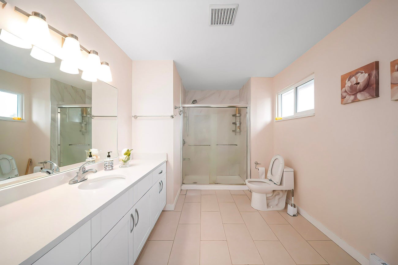 1269 Michigan Drive - Canyon Springs single-family-residence for Sale, 6 Bedrooms (R3114978)# - 20