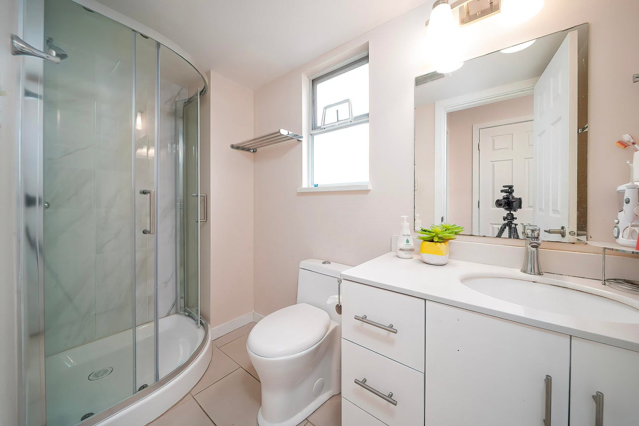 1269 Michigan Drive - Canyon Springs single-family-residence for Sale, 6 Bedrooms (R3114978)# - 22