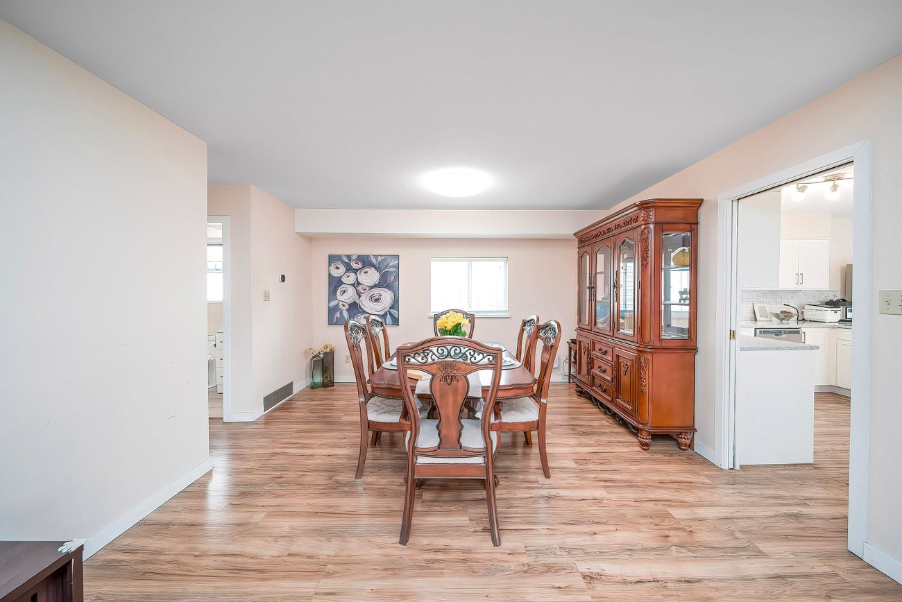 1269 Michigan Drive - Canyon Springs single-family-residence for Sale, 6 Bedrooms (R3114978)# - 6