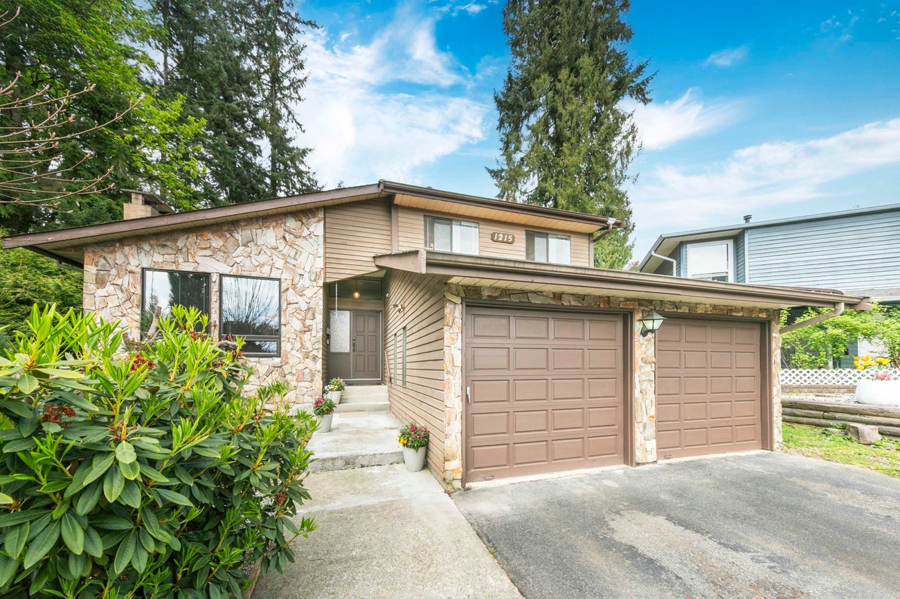 1215 Cypress Place - Mountain Meadows single-family-residence for Sale, 3 Bedrooms (R3115637)# - 1