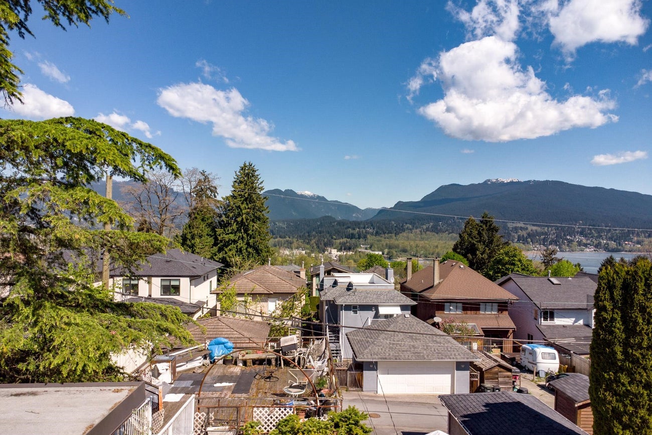 4137 Mcgill Street - Vancouver Heights Single Family Residence for Sale, 4 Bedrooms (R3115905)# - 7