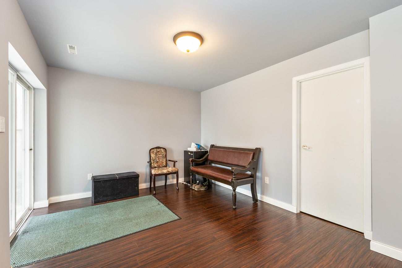 320 Gloucester Court - Coquitlam East Single Family Residence for Sale, 3 Bedrooms (R3116034)# - 26