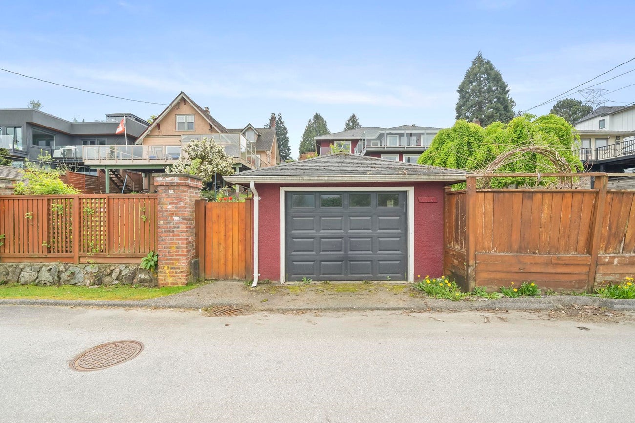 3765 Edinburgh Street - Vancouver Heights single-family-residence for Sale, 5 Bedrooms (R3116199)# - 32
