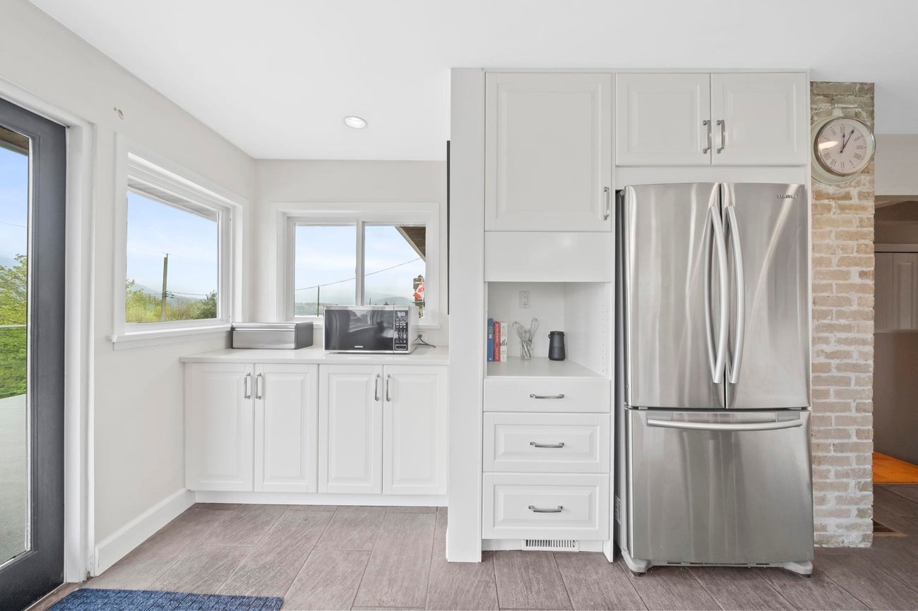 3765 Edinburgh Street - Vancouver Heights single-family-residence for Sale, 5 Bedrooms (R3116199)# - 8