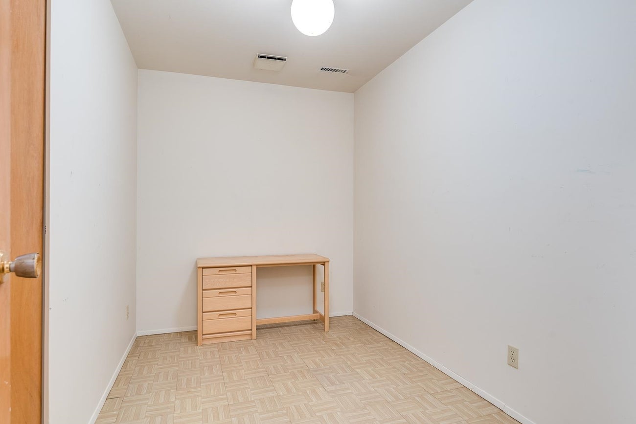 1250 Delta Avenue - Brentwood Park single-family-residence for Sale, 4 Bedrooms (R3116553)# - 26