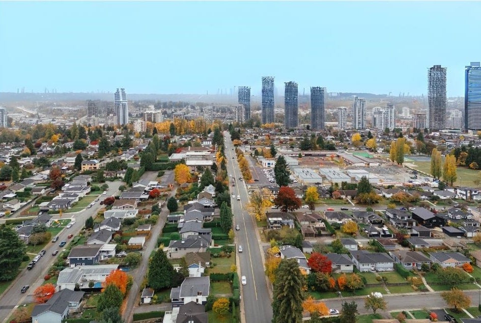 1250 Delta Avenue - Brentwood Park single-family-residence for Sale, 4 Bedrooms (R3116553)# - 39