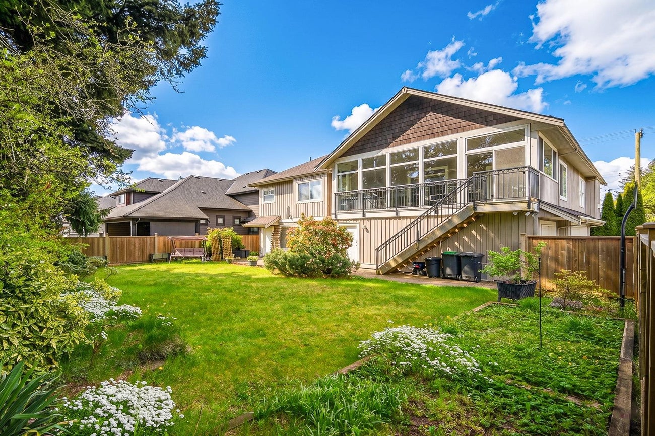 735 Schoolhouse Street - Central Coquitlam Single Family Residence for Sale, 7 Bedrooms (R3117261)# - 35